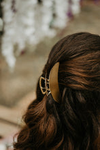 Load image into Gallery viewer, Metal Crescent Moon Hair Clip
